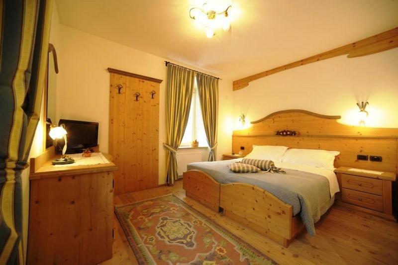 Locanda Alpina Brez Εξωτερικό φωτογραφία